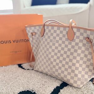 Louis Vuitton Damier Azur Canvas Neverfull Tote in Cream and Tan
